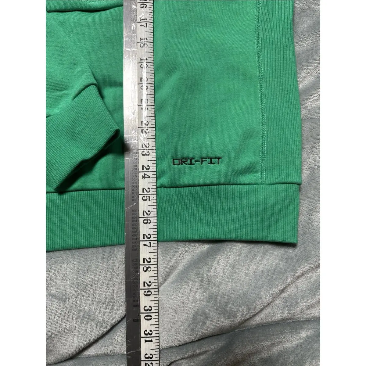 Nike clothing - Green 17