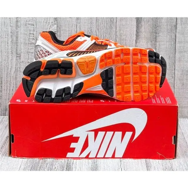 Nike shoes - Orange 1