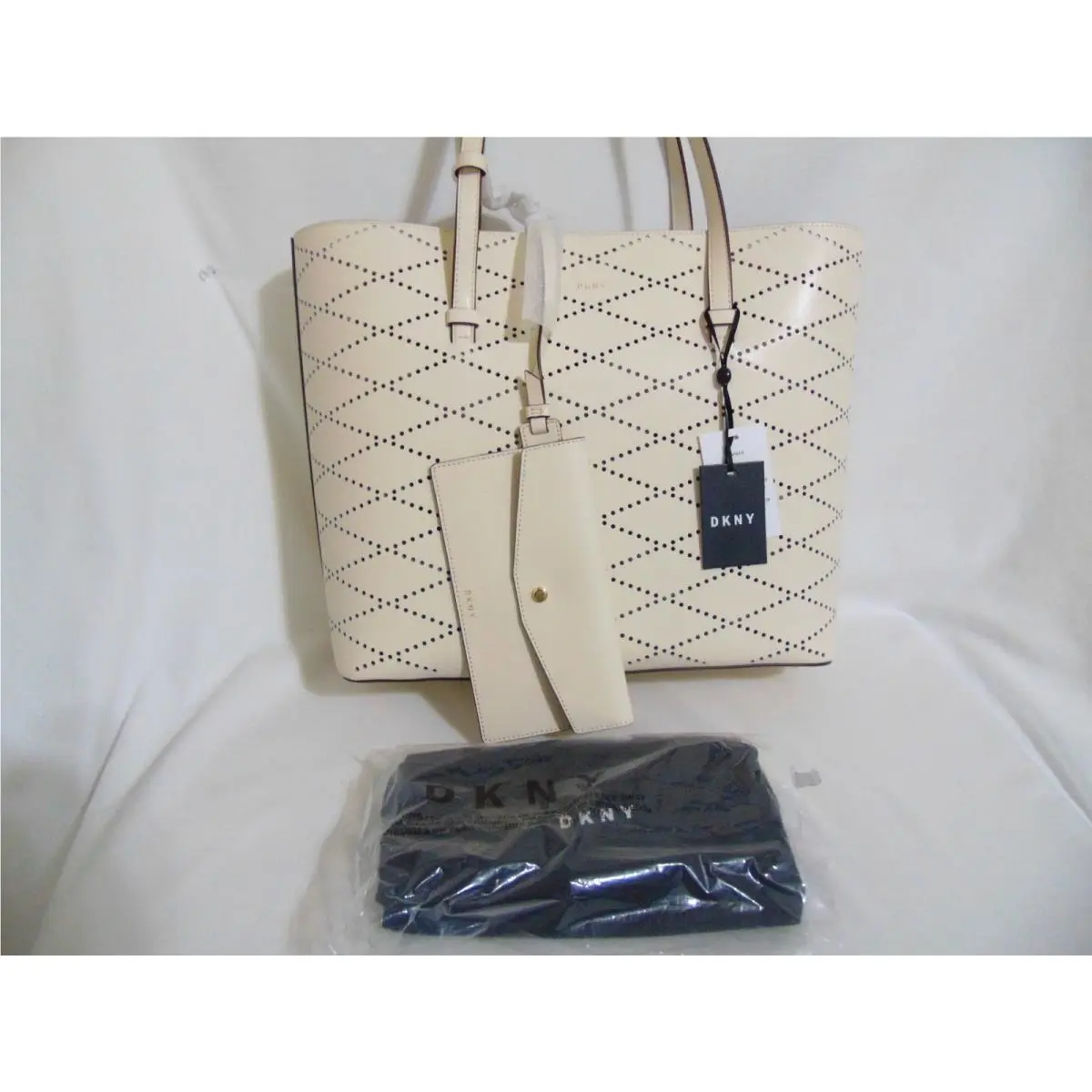 Dkny Ivory Marley Large Tote WW803 by DKNY