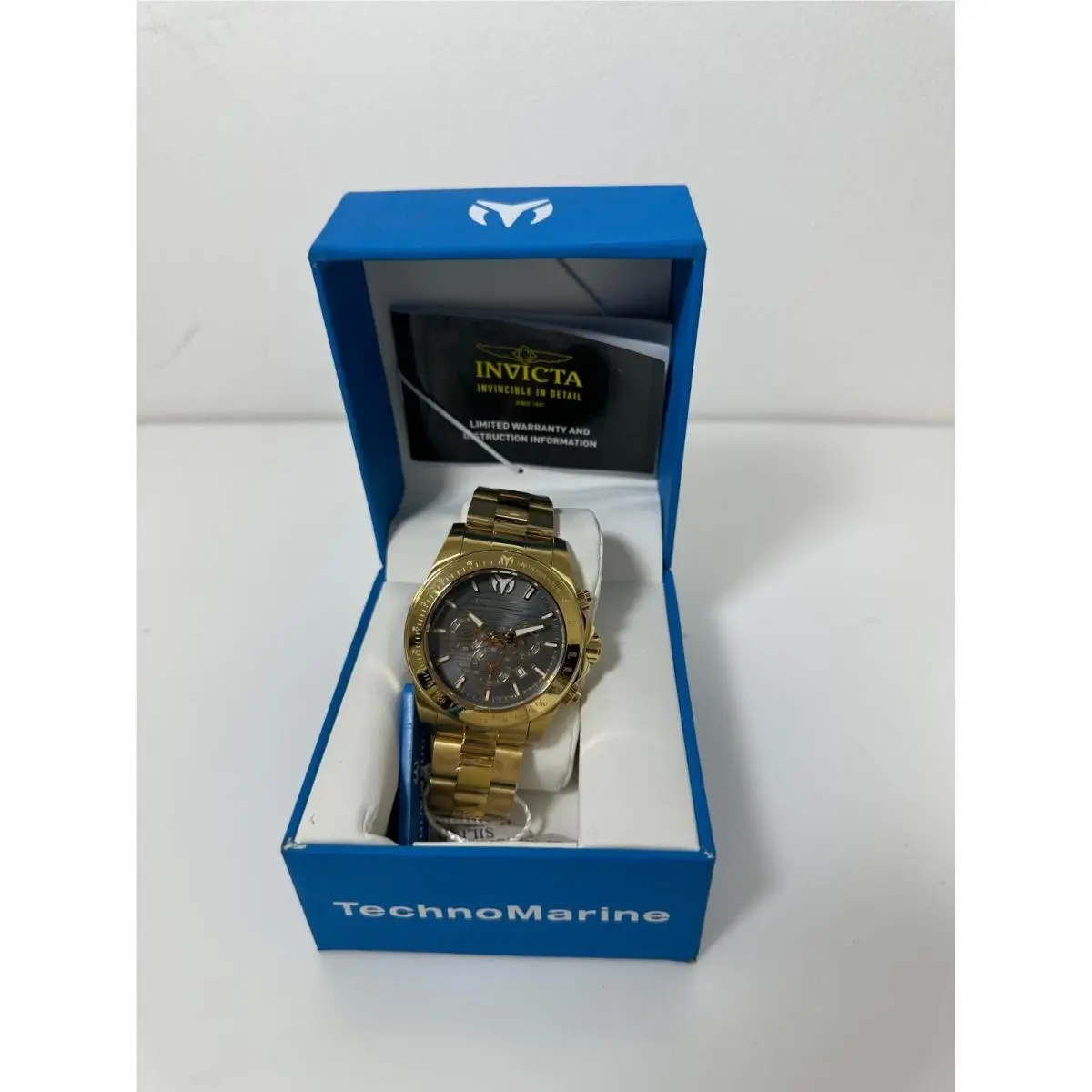 Technomarine Men’s TM-220133 Analog Quartz Watch – 47mm – Gold and Black