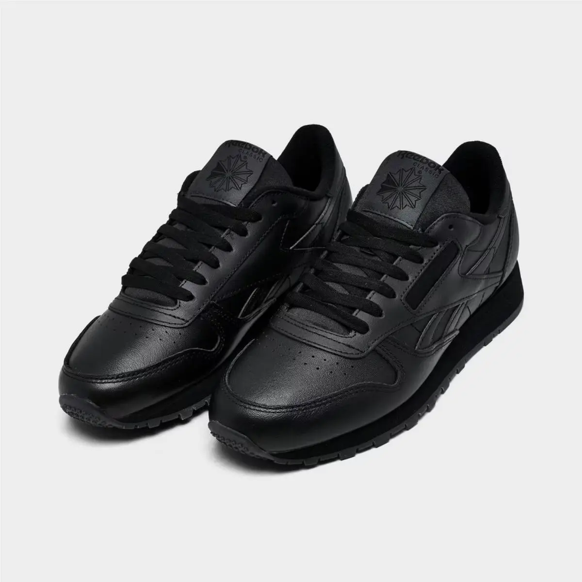 Reebok shoes - 144044 001 - Black/Black/Grey 5