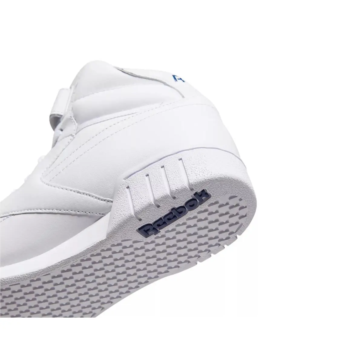 Reebok shoes - White 5