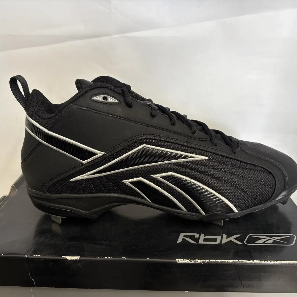 Reebok Vero FL M5 Mid II Baseball