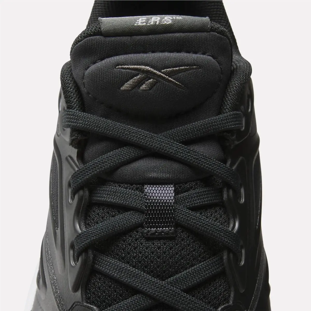 Reebok shoes - Black/White 3