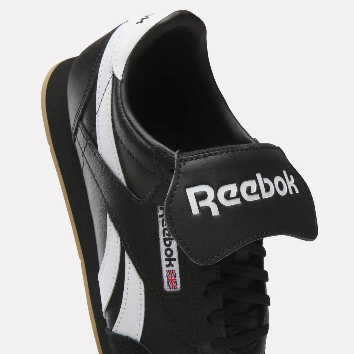 Reebok shoes - White/Vector Red/Vector Blue 10