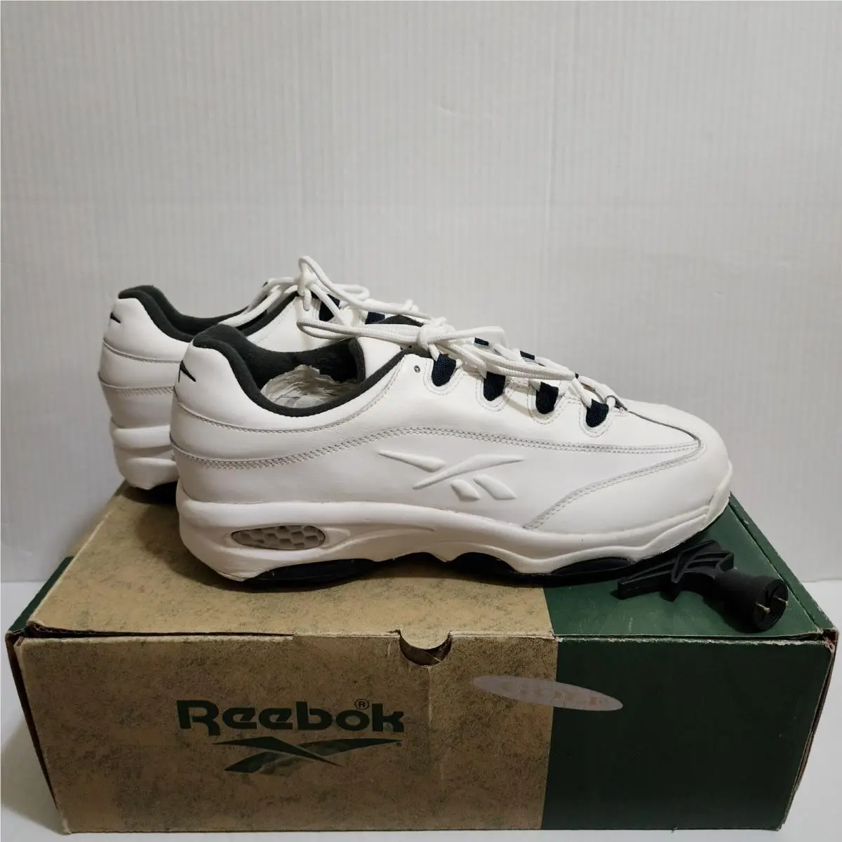 Vintage Y2K Reebok Mens Athletic Tour White Smoke Golf Shoes Sneakers Size 9.5