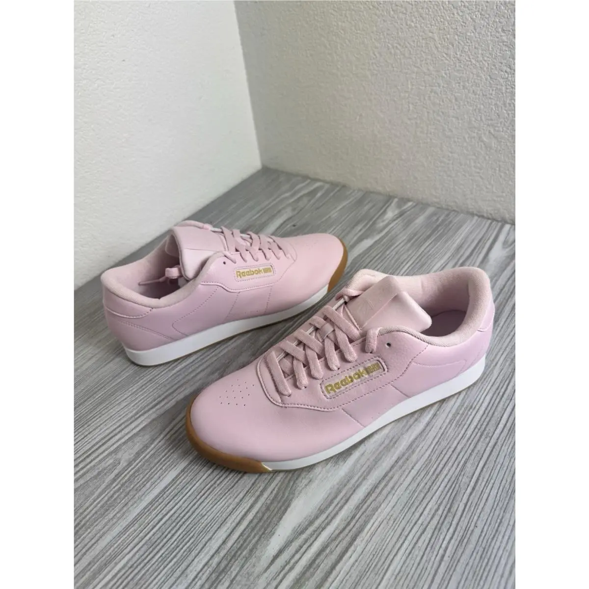 Reebok shoes - Reebok Princess - Princess - Pink/White/Gold Met (UPC: 190309773283) 18