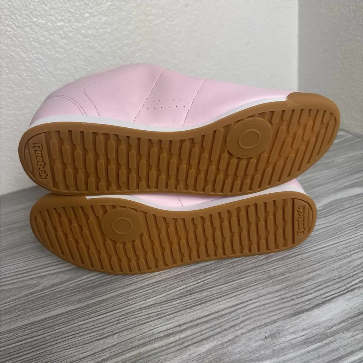 Reebok shoes - Reebok Princess - Princess - Pink/White/Gold Met (UPC: 190309773283) 19