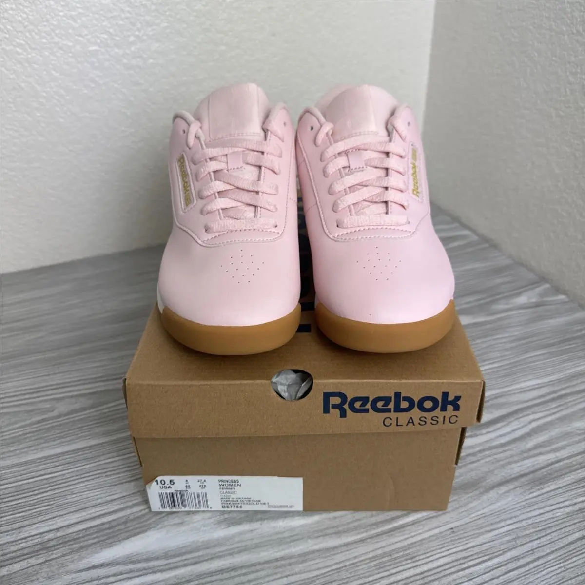 Reebok shoes - Reebok Princess - Princess - Pink/White/Gold Met (UPC: 190309773283) 1