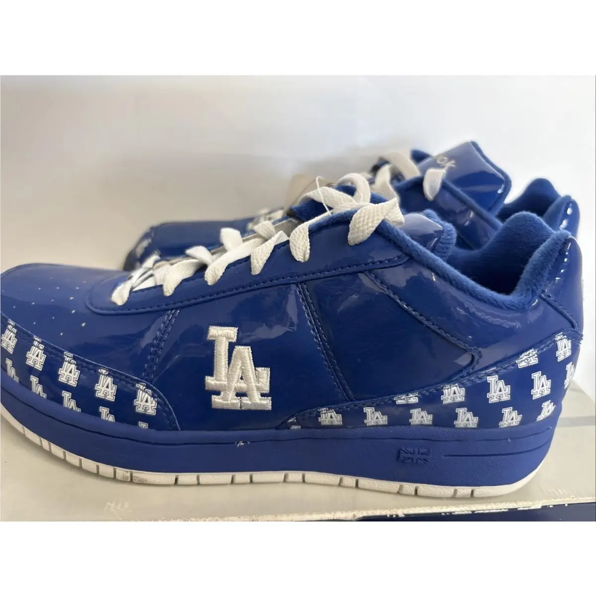 Reebok shoes - Reebok MLB Clubhouse - MLB Clubhouse - 72-171459 - White (UPC: 883181802959) 10