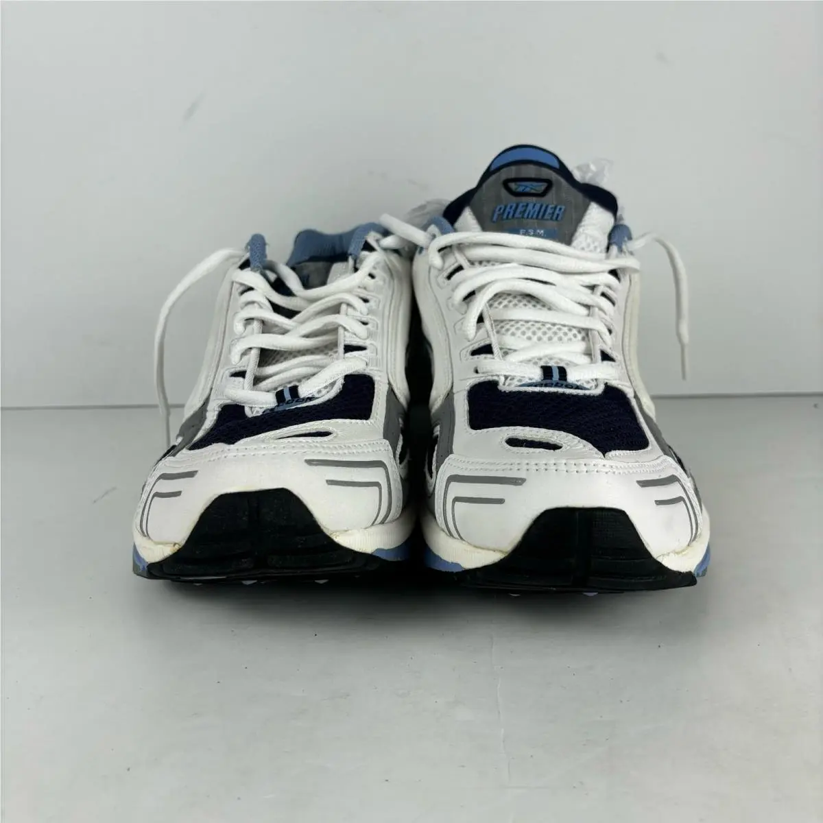 Reebok shoes - White 2
