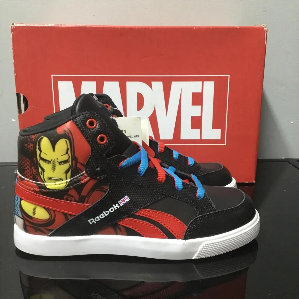 Reebok shoes - Reebok CAPTAIN AMERICA IRON - CAPTAIN AMERICA IRON - Multicolor (UPC: 889136213405) 2