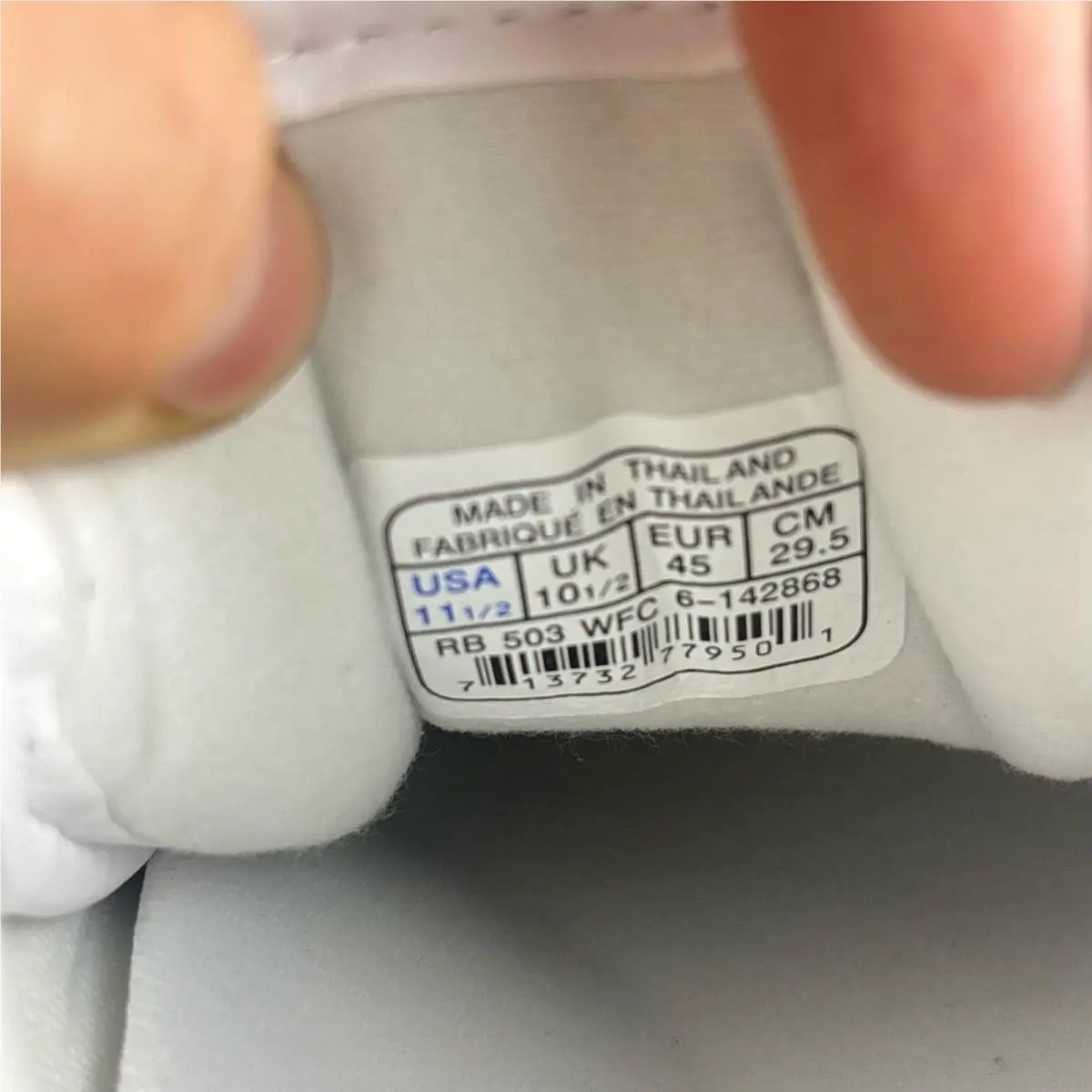 Reebok shoes - White 4