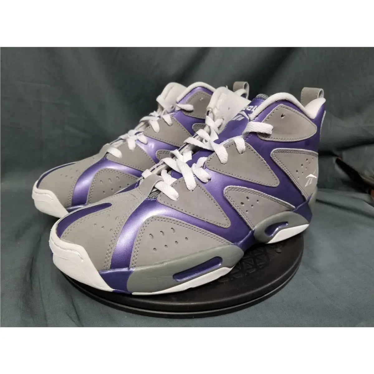 Reebok shoes - Reebok Kamikaze 1 - Kamikaze - M43071 - Flat Grey/Team Purple (UPC: 887785216341) 2