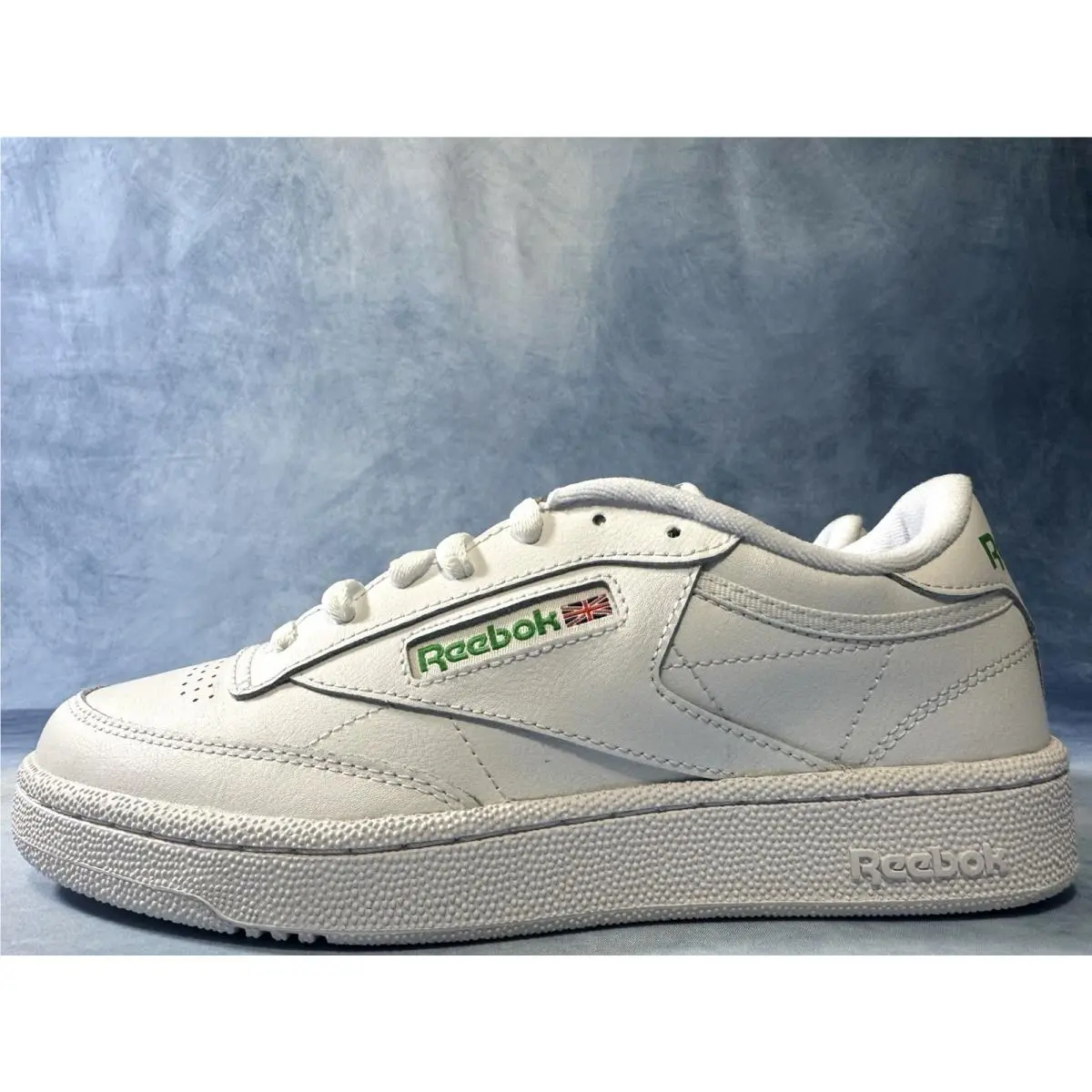 Reebok shoes - Reebok Classic - Classic - White 5