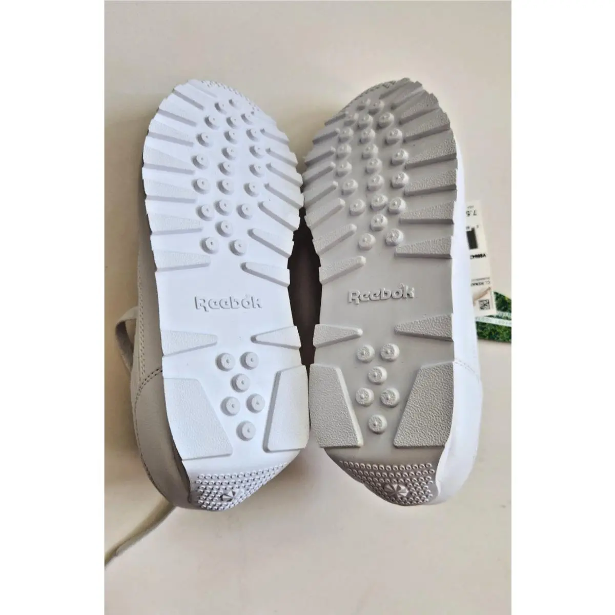 Reebok shoes - Reebok CL Renaissance - Renaissance - White (UPC: 888592084529) 5