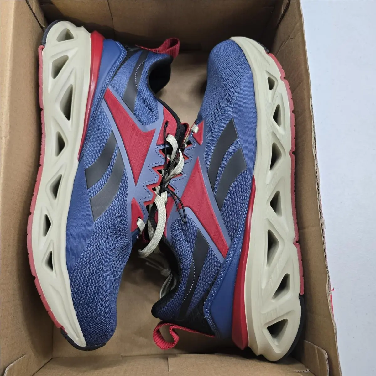 Reebok Soleus Run Mens Shoes Sneakers 10 Blue Red AR30319M-DRB