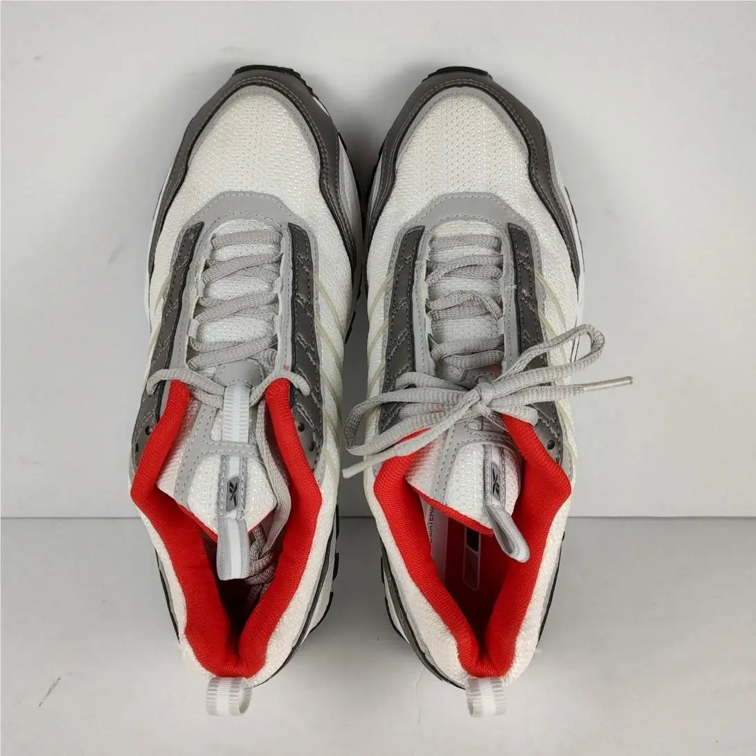 Reebok shoes - White 3