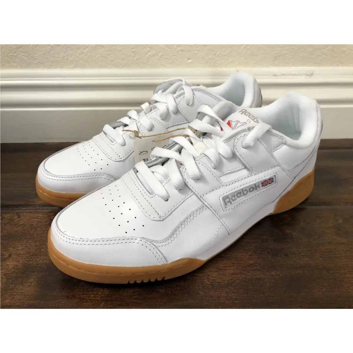 Reebok Men`s Workout Plus Sneaker Athletic Shoes in White US Size 8