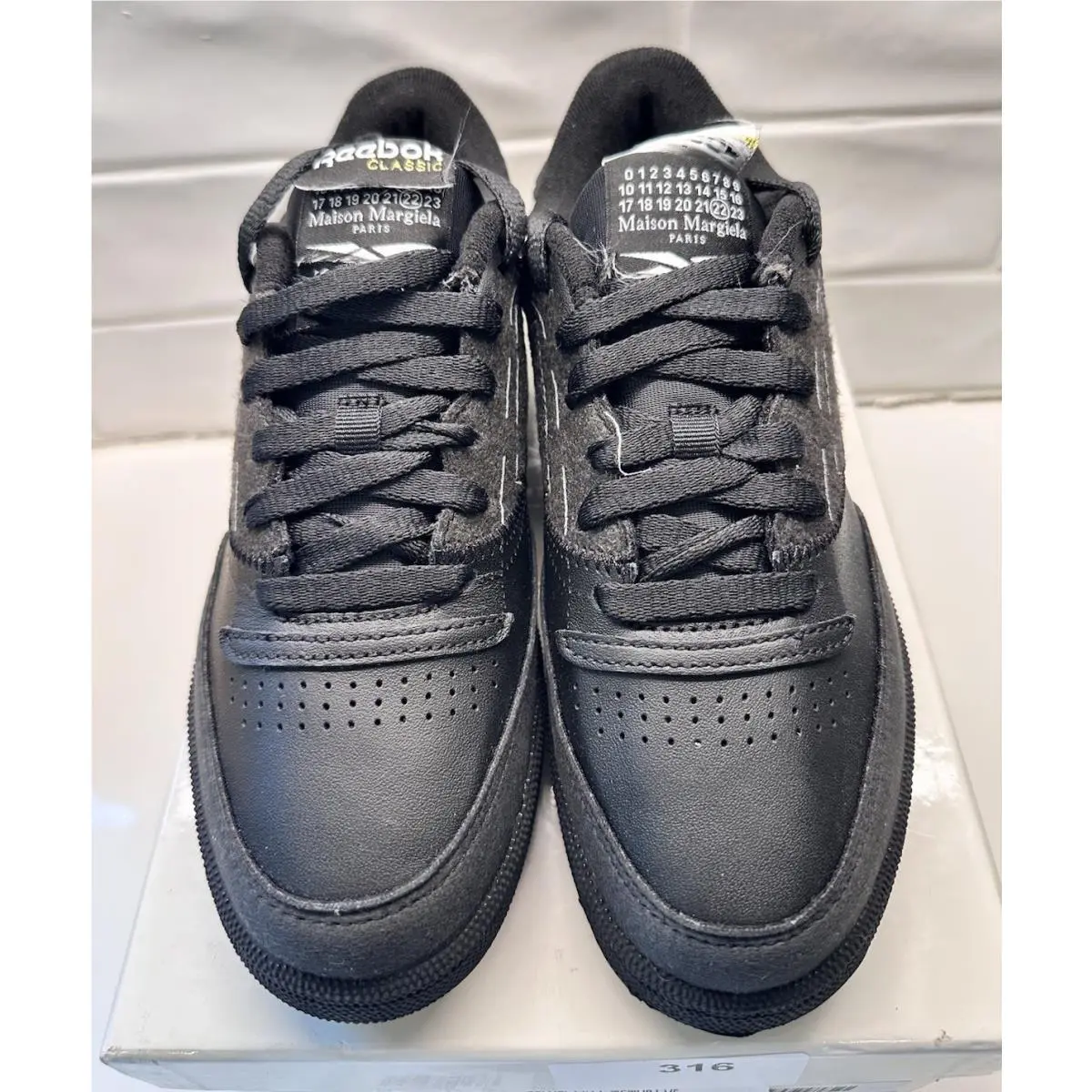 Reebok shoes - Reebok Club C - Club - Black 3