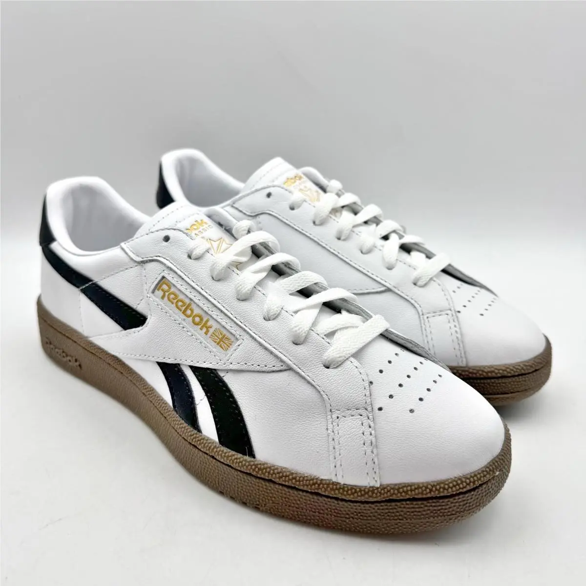 Reebok shoes - White (UPC: 197225412579) 3