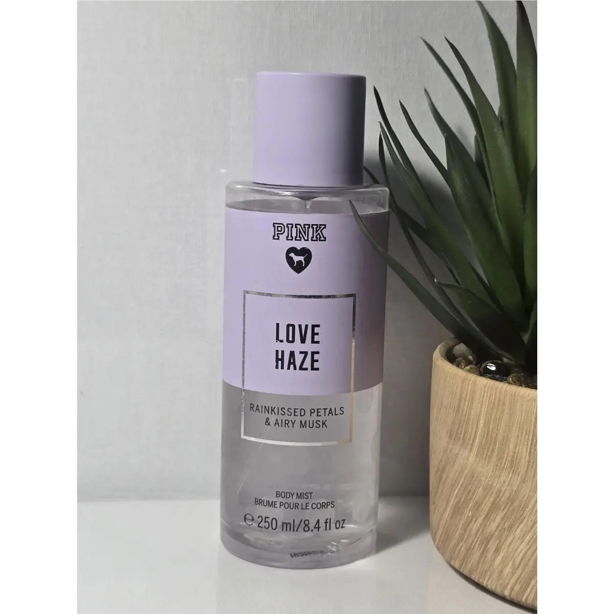 Victoria`s Secret Pink Love Haze Body Mist 8.4 Oz