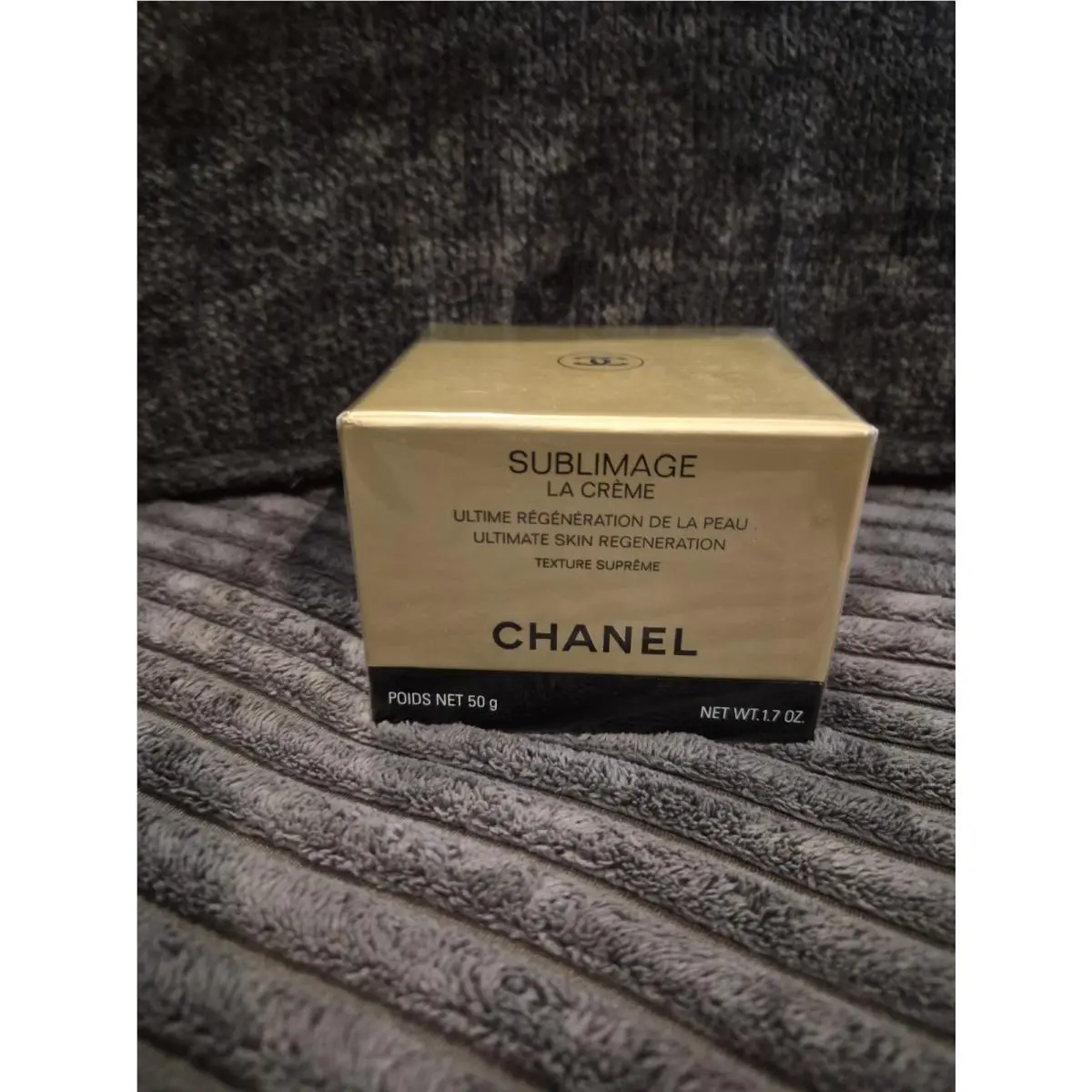 Chanel Sublimage La Crème Texture Suprême Ultimate Skin Regeneration Cream 50g