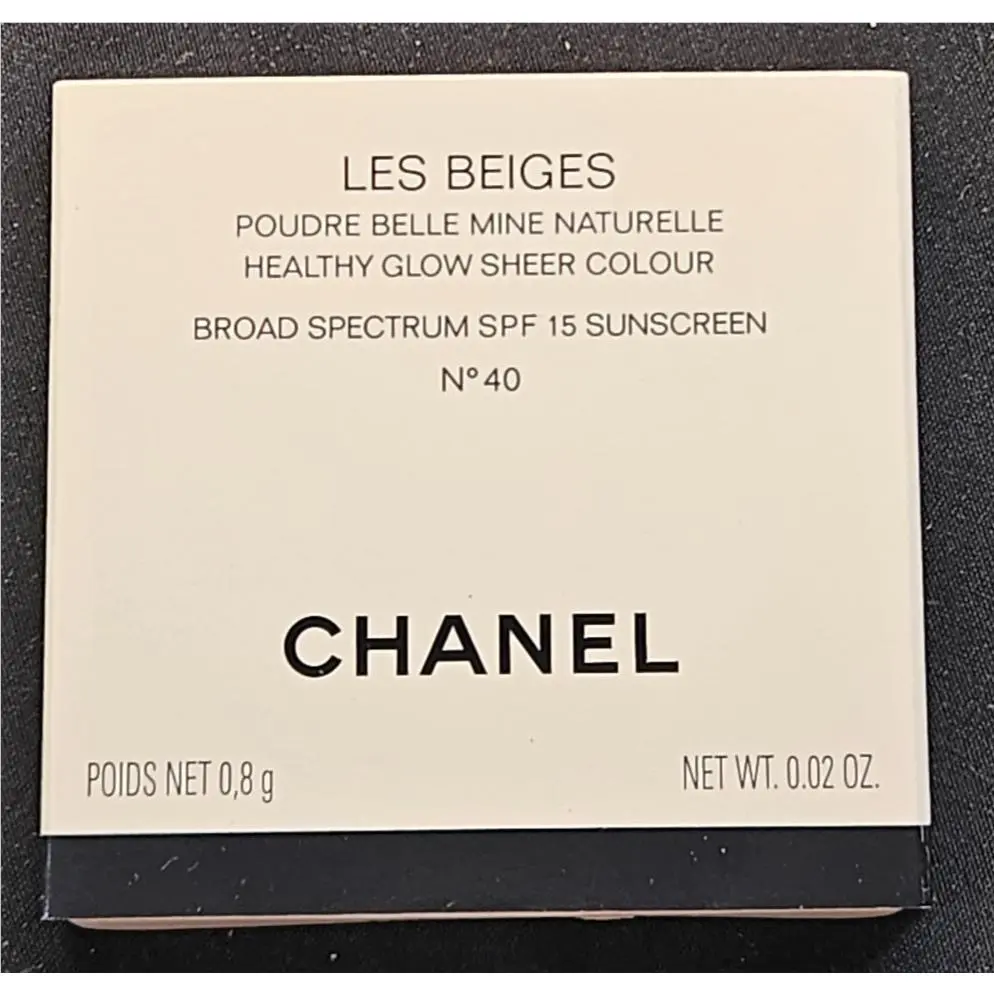 Chanel Rare Les Beiges Healthy Glow Sheer Pressed Powder Sample 0.02 oz