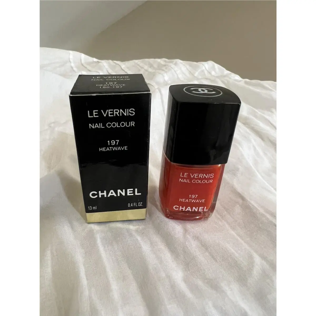 Chanel Le Vernis Nail Polish 197 Heatwave Made in U.s.a. Long Wear Nail Liquor