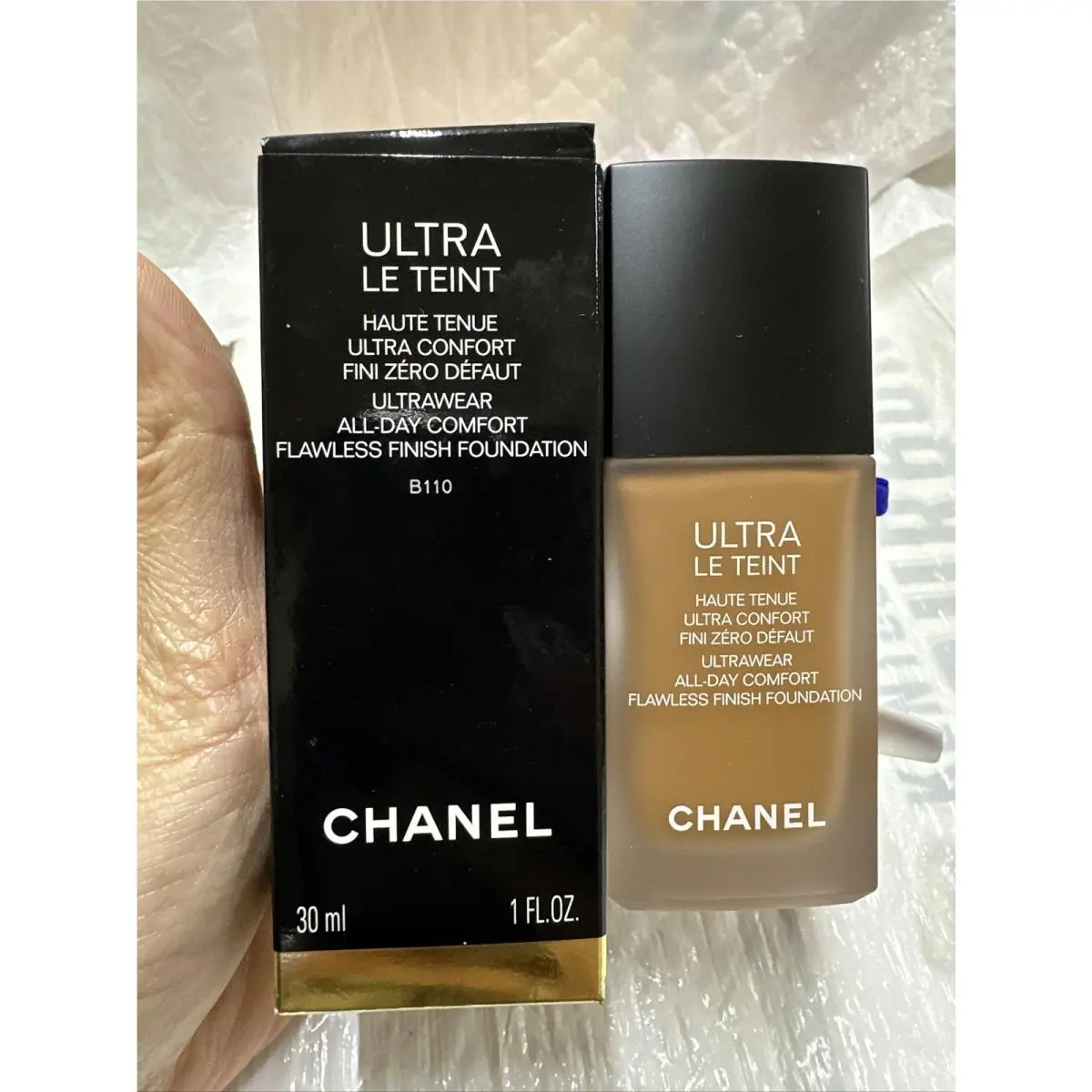 Chanel Ultra Le Teint Ultrawear All Day Comfort Flawless Finish Foundation -B110