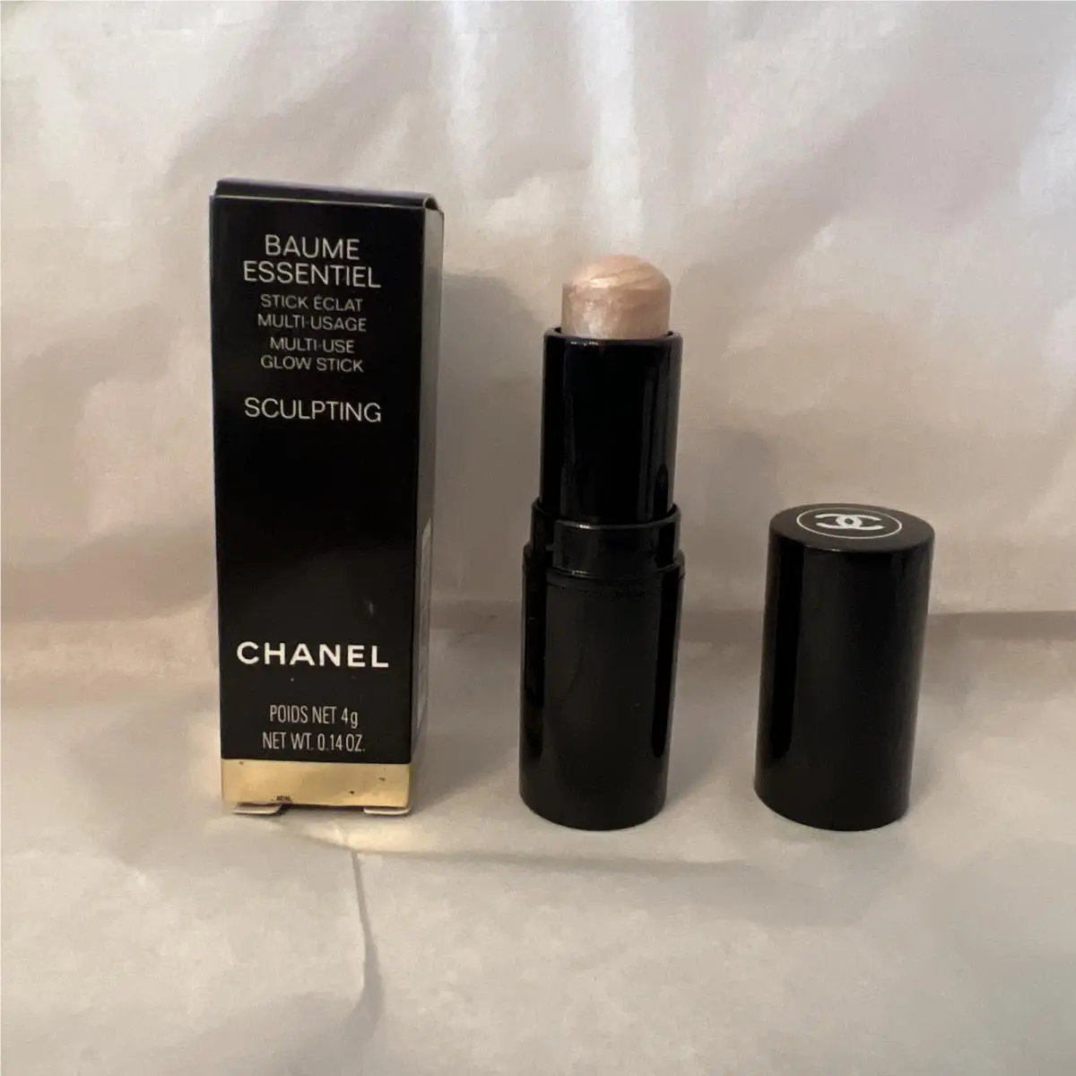 Chanel Baume Essentiel Multi Use Glow Stick Sculpting 0.28 oz