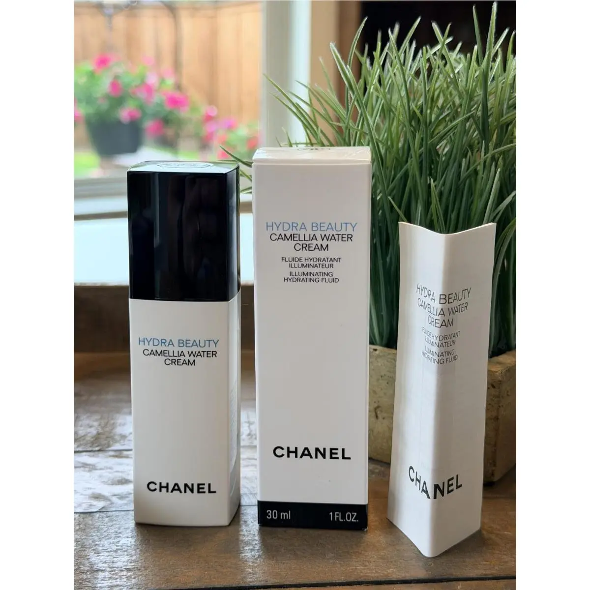 Chanel Hydra Beauty Camellia Water Cream 30 ml / 1oz Hydrating Fluid