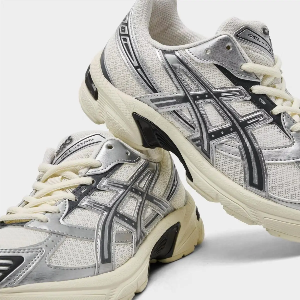 Asics shoes - W203A899 101 - Cream/Carrier Grey 4