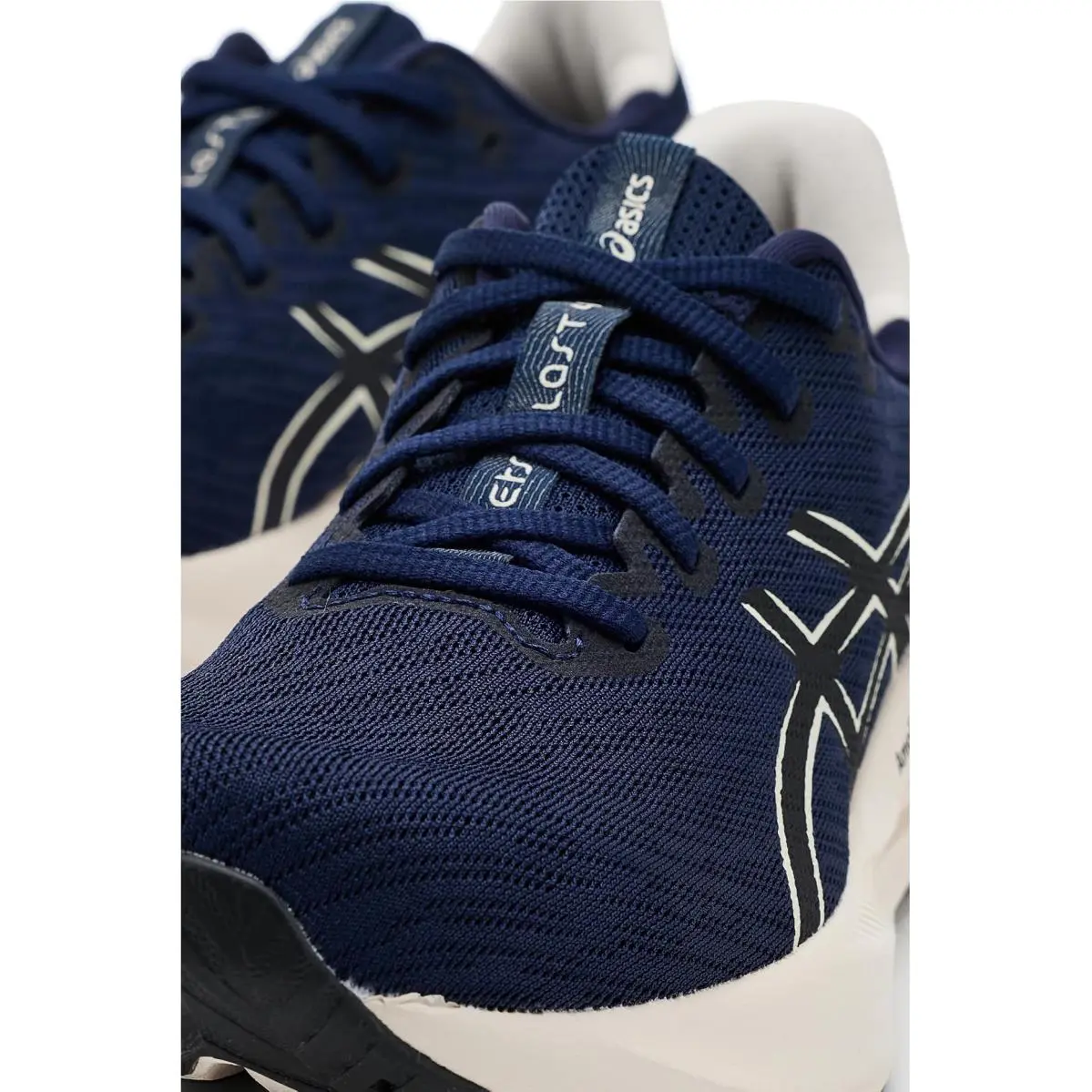 Asics shoes - Black/Morganite 32