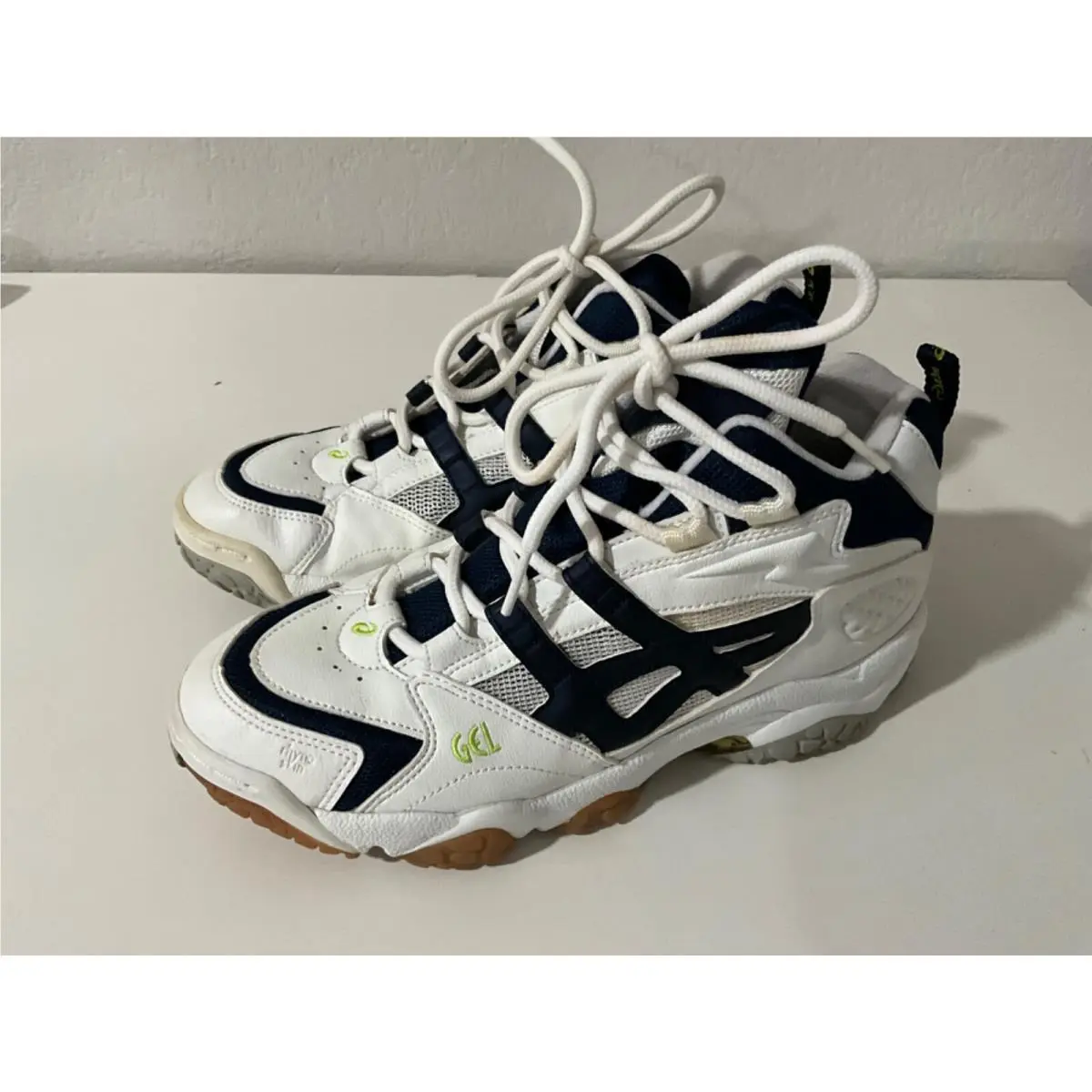 Vintage 1990s Asics Gel-alta CR WT BY751 High Top Basketball Sneaker Size 9