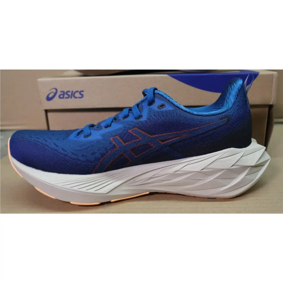 Asics shoes - ASICS Novablast 4 - Novablast - 1011B693-404 - Blue 2