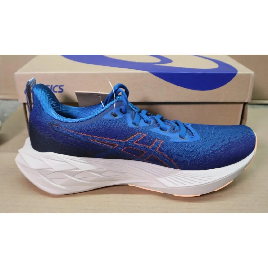 Asics shoes - ASICS Novablast 4 - Novablast - 1011B693-404 - Blue 3