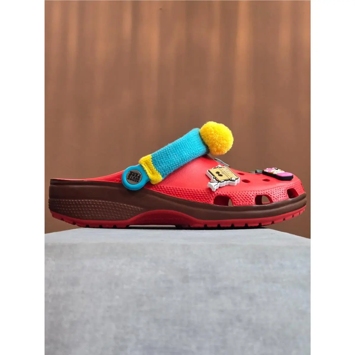Crocs x South Park - Eric Cartman Classic Clogs 211500-90H Size 8M / 10W