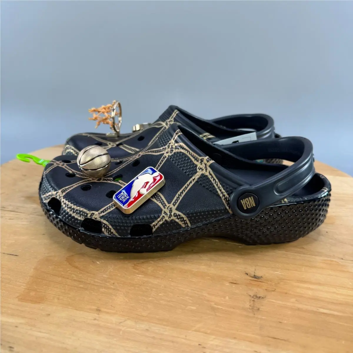 Crocs shoes - 21090290H - 210902-90H - Black (UPC: 198445133046) 2