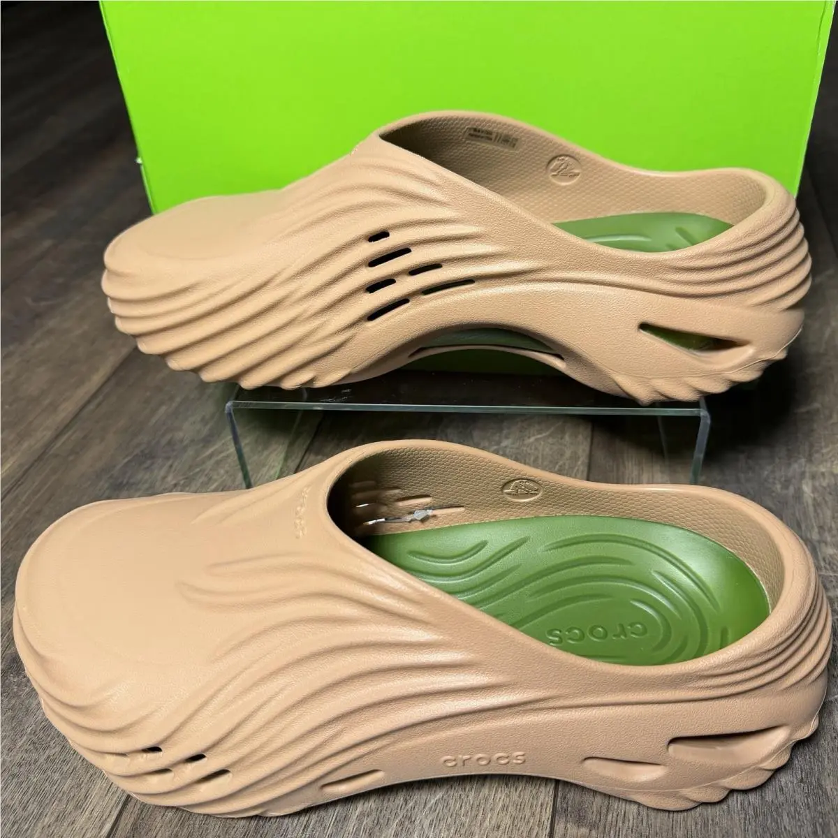 Crocs shoes - Echo Wave Cork - Echo Wave Cork - Brown (UPC: 0198445113192) 1