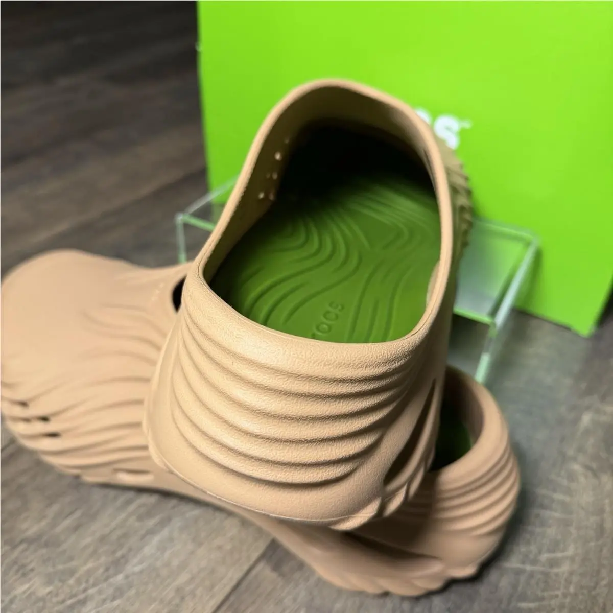 Crocs shoes - Echo Wave Cork - Echo Wave Cork - Brown (UPC: 0198445113192) 4