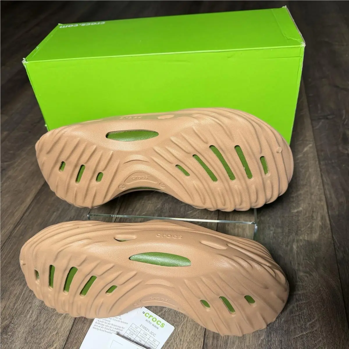 Crocs shoes - Echo Wave Cork - Echo Wave Cork - Brown (UPC: 0198445113192) 6