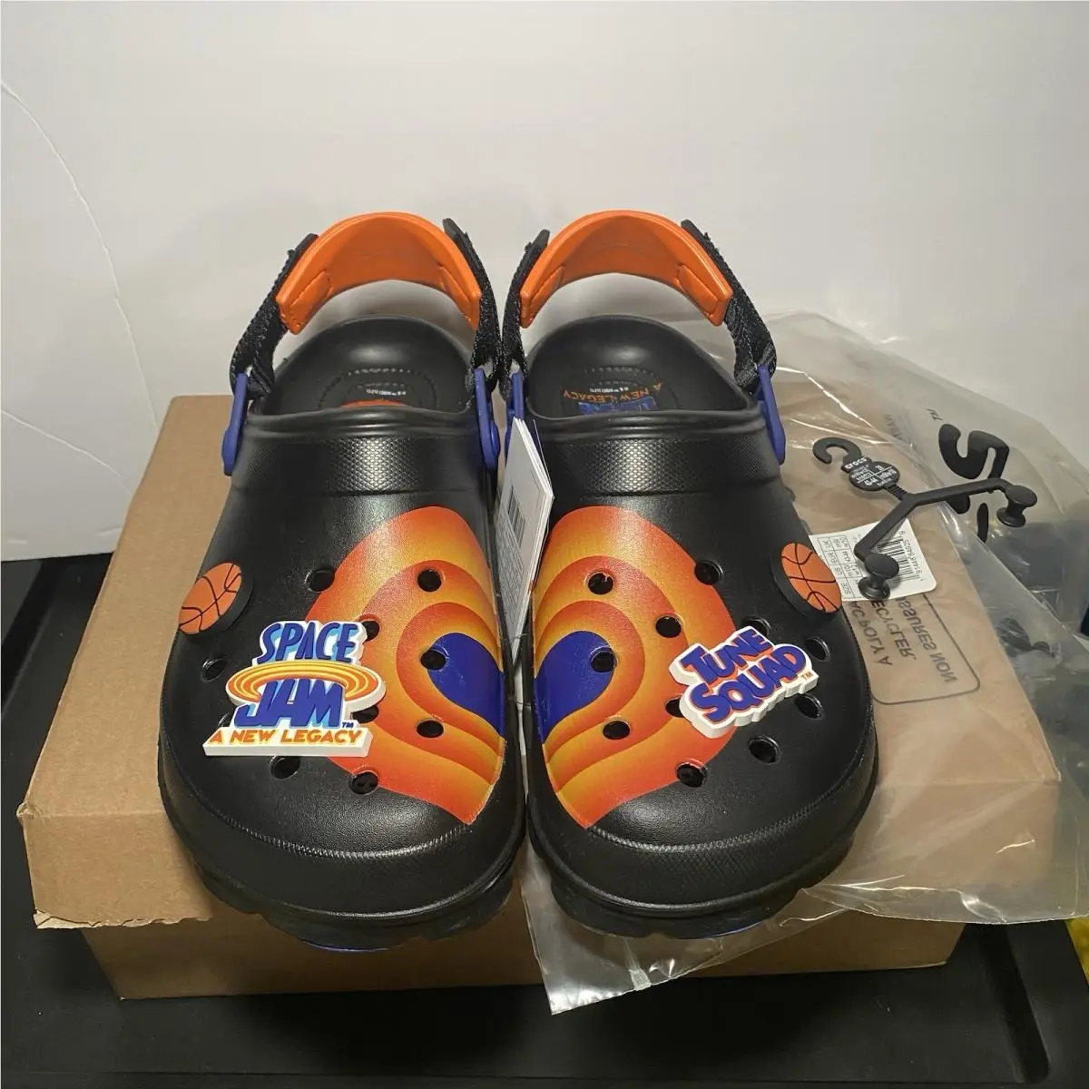 Crocs Classic All Terrain Space Jam Clog M10 W12 Tune Squad Basketball