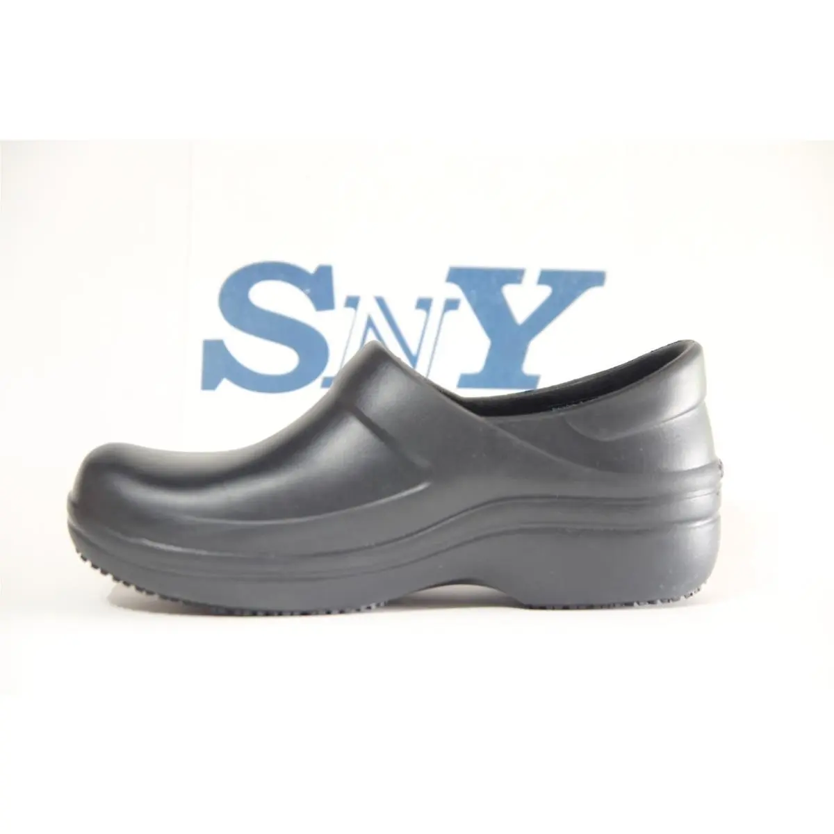 Crocs Women`s Work Clog Slip Resistant Black Nursing Chef Shoes Size 8