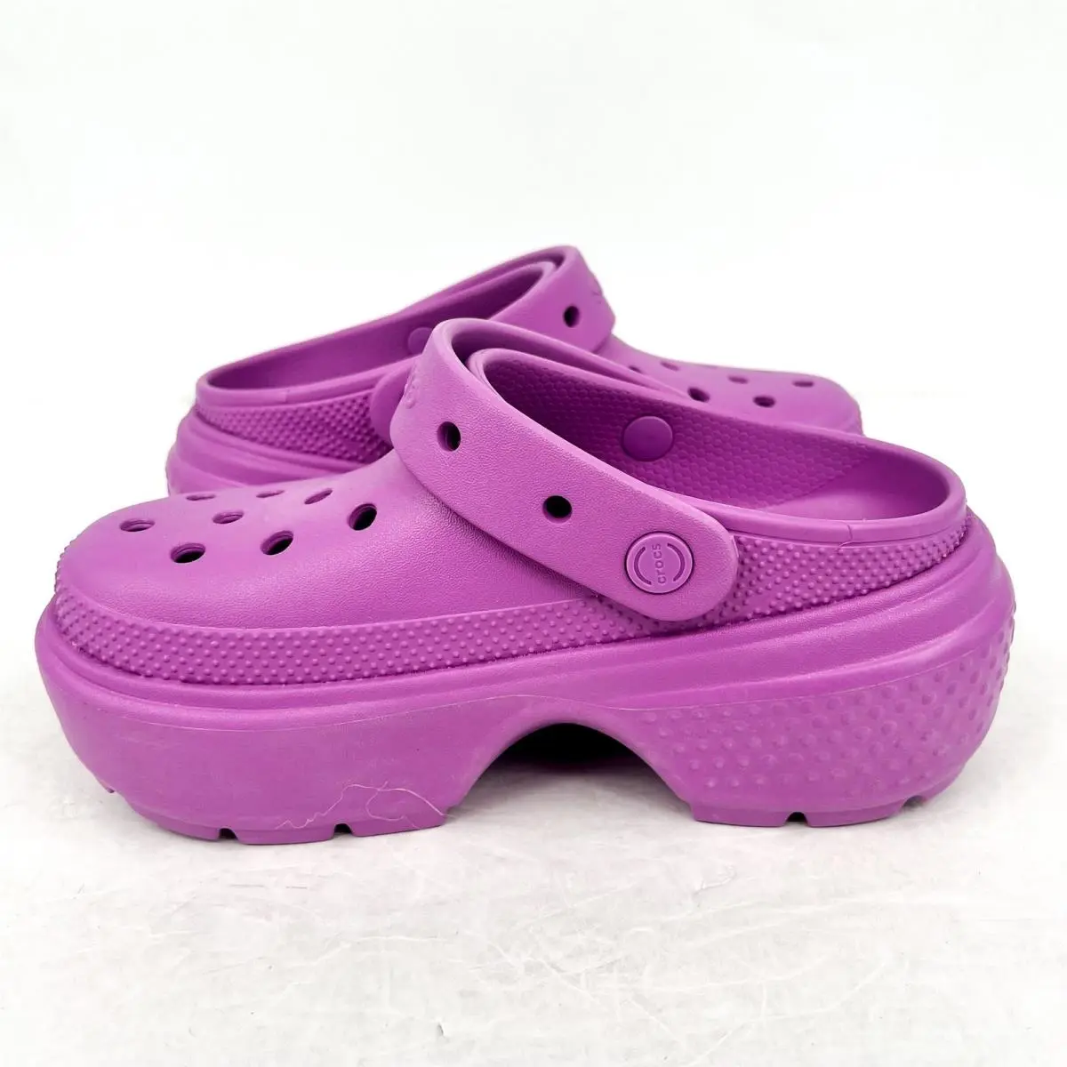 Crocs shoes - Pink (UPC: 196265832880) 5