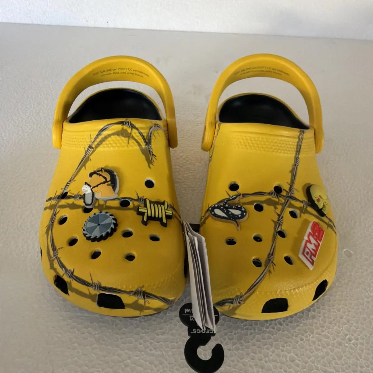 Crocs shoes - Posty X Crocs - Series 2 - Yellow 6