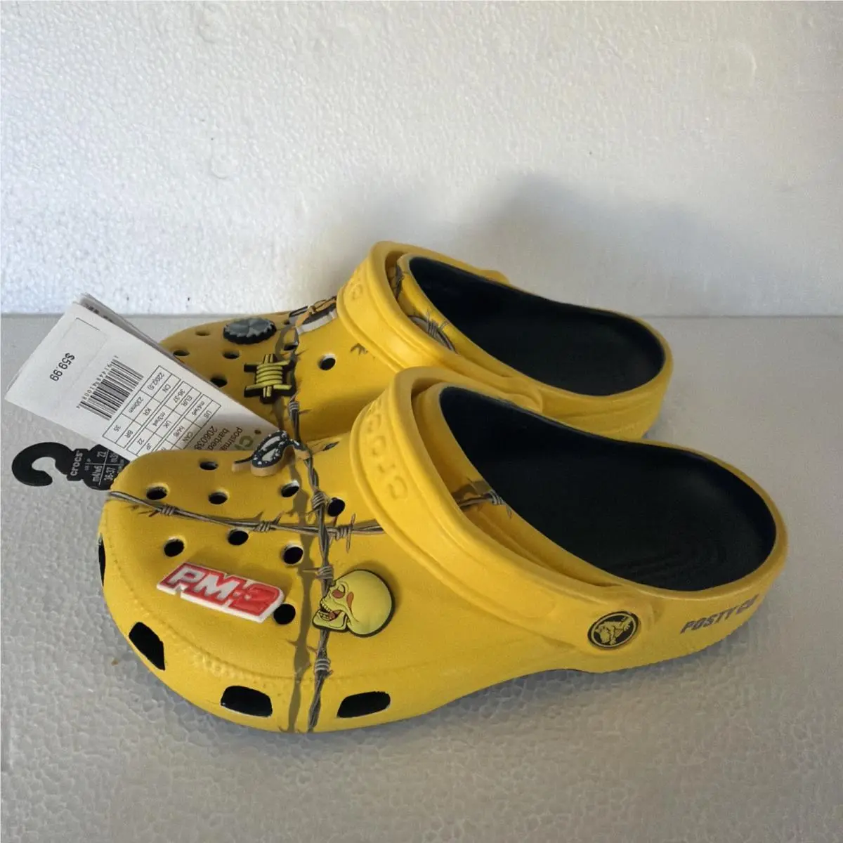 Crocs shoes - Posty X Crocs - Series 2 - Yellow 0