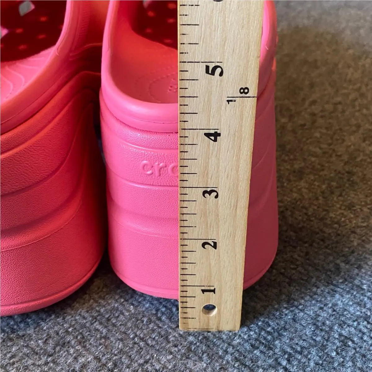Crocs shoes - Chunky Heel Platform Clog - Chunky Heel Platform Clog - Pink 1