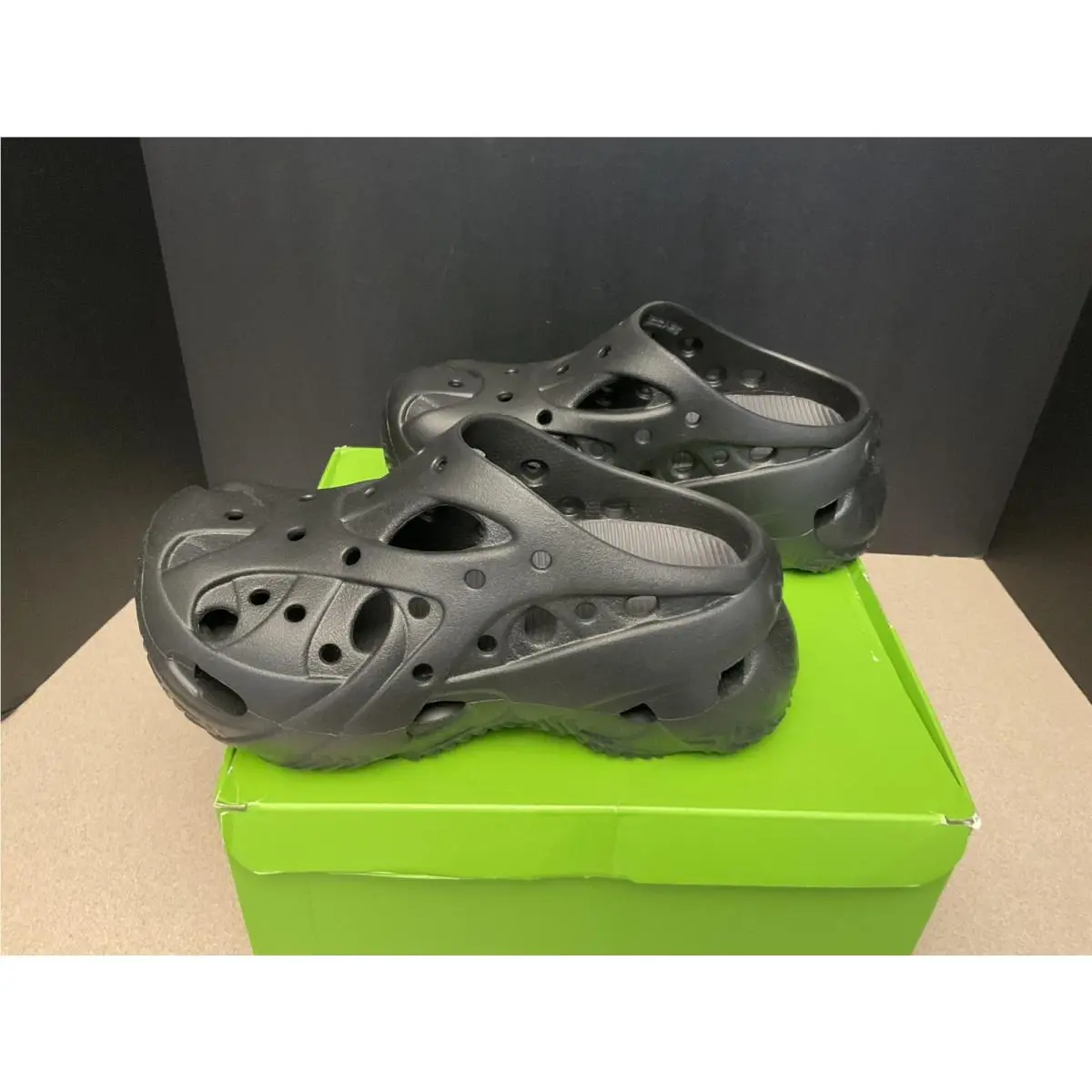 Crocs shoes - Black 3