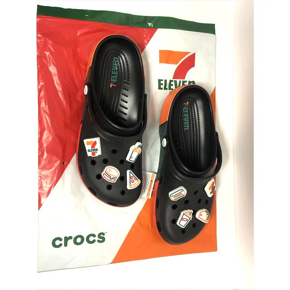 Crocs shoes - CROCS 7-ELEVEN - Black (UPC: 0196265207336) 2